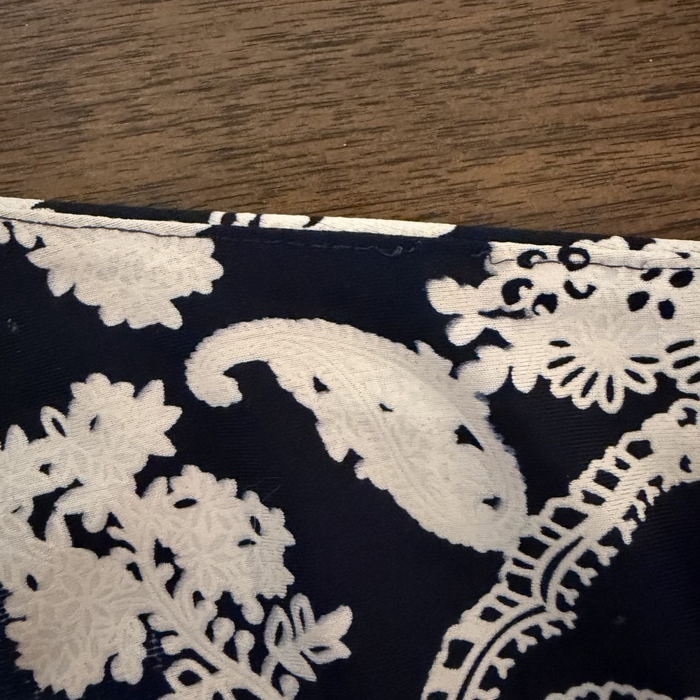 Robert Louis Woman's Skirt Size L Navy Blue Flowy Career Office Classy Versatile - Picture 11 of 14